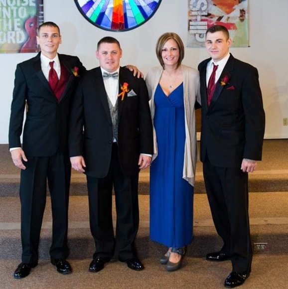 Meet your Posher, Lisa - Picture 8 of 16